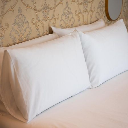 The Orange House Boutique Hotel And Upstairs Rooftop Bar Center Of La Cala De Mijas 100M From The Beach Экстерьер фото