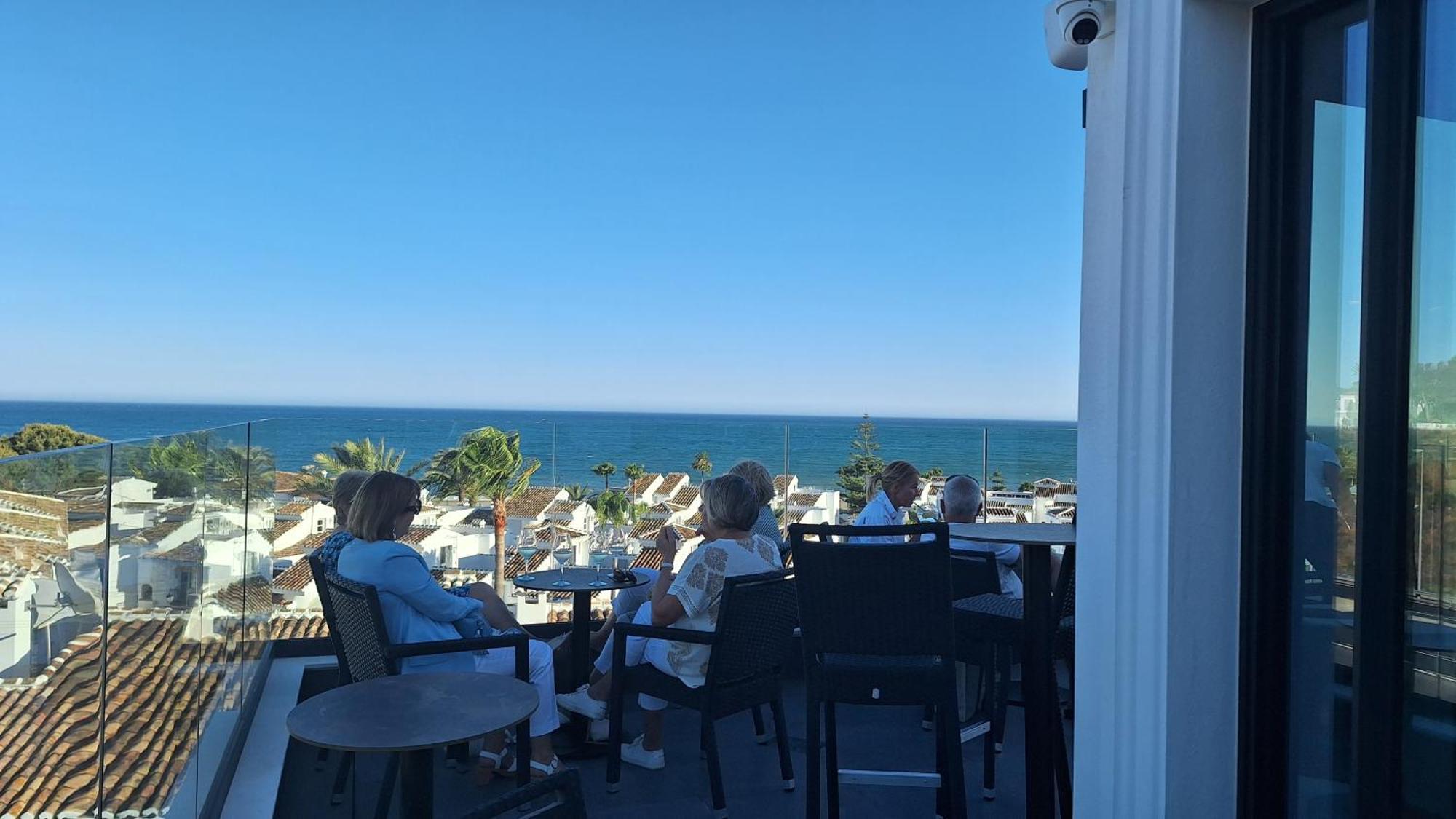 The Orange House Boutique Hotel And Upstairs Rooftop Bar Center Of La Cala De Mijas 100M From The Beach Экстерьер фото
