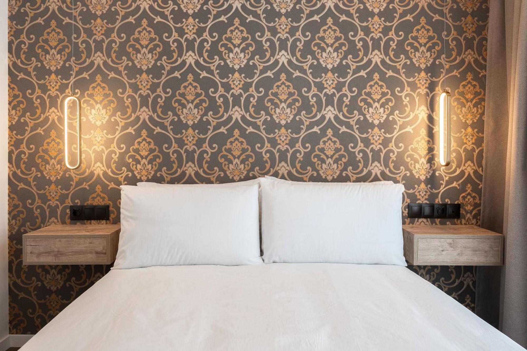 The Orange House Boutique Hotel And Upstairs Rooftop Bar Center Of La Cala De Mijas 100M From The Beach Экстерьер фото
