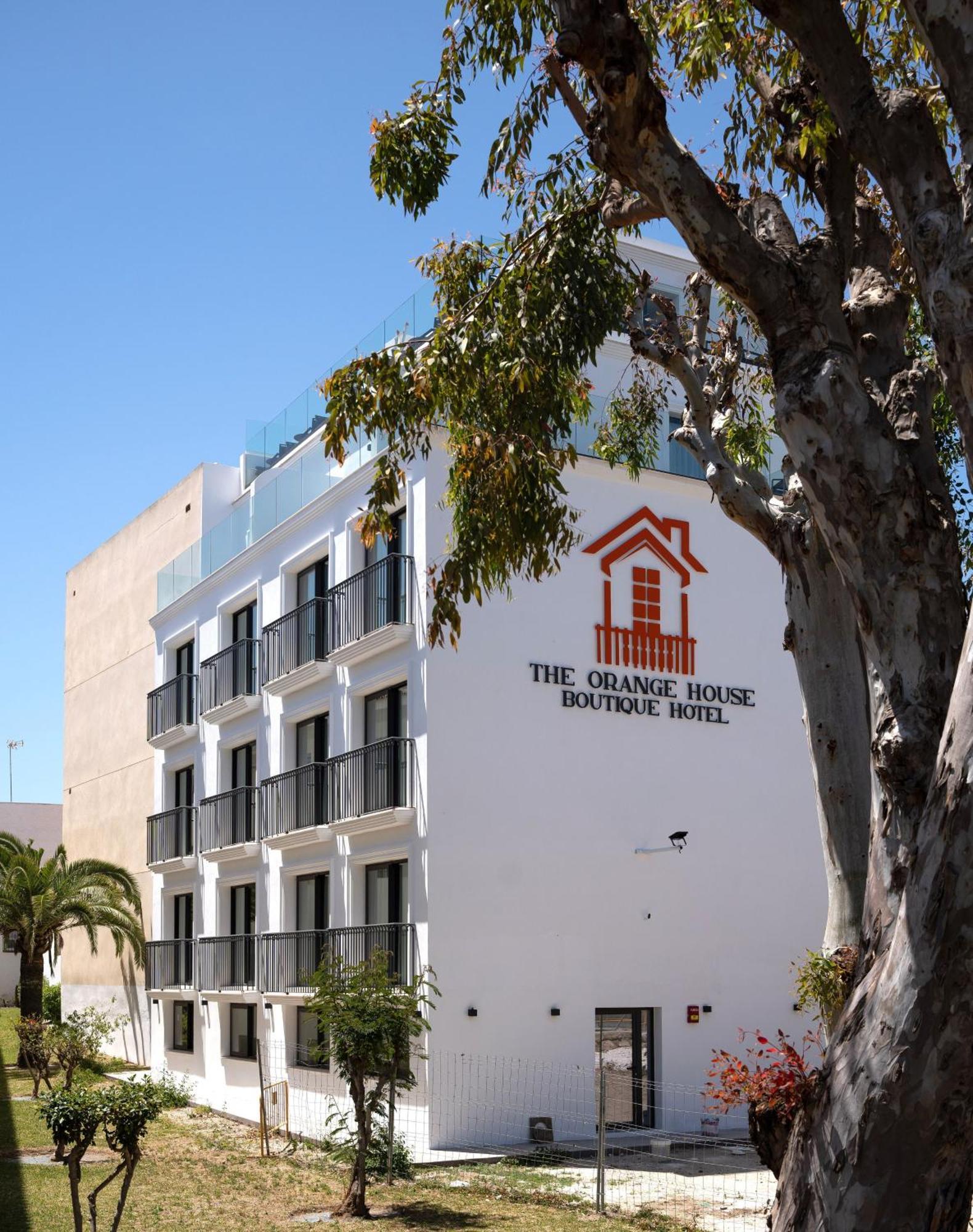 The Orange House Boutique Hotel And Upstairs Rooftop Bar Center Of La Cala De Mijas 100M From The Beach Экстерьер фото