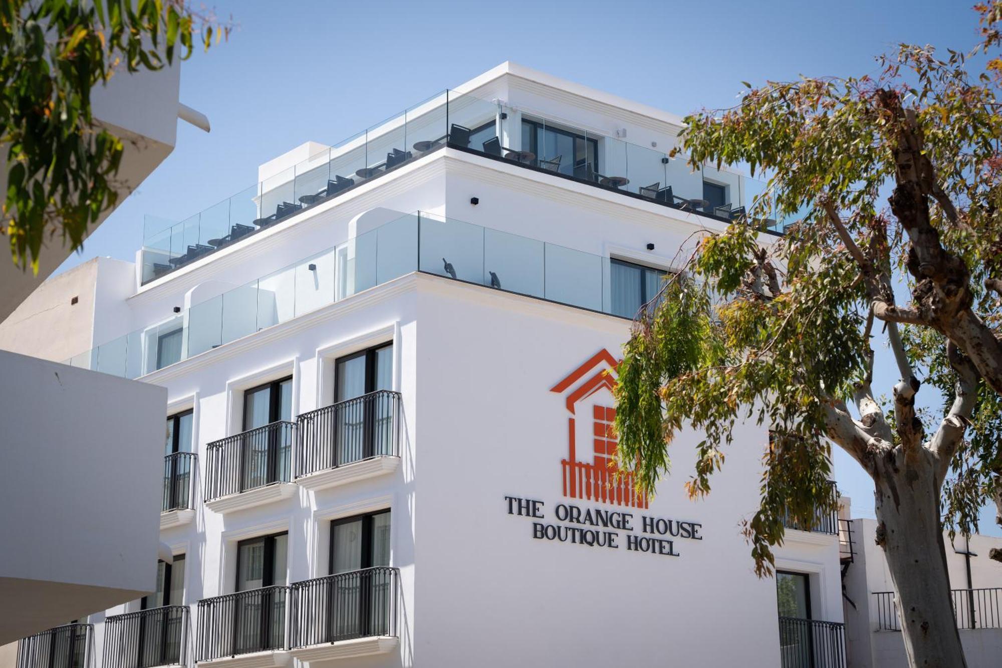 The Orange House Boutique Hotel And Upstairs Rooftop Bar Center Of La Cala De Mijas 100M From The Beach Экстерьер фото