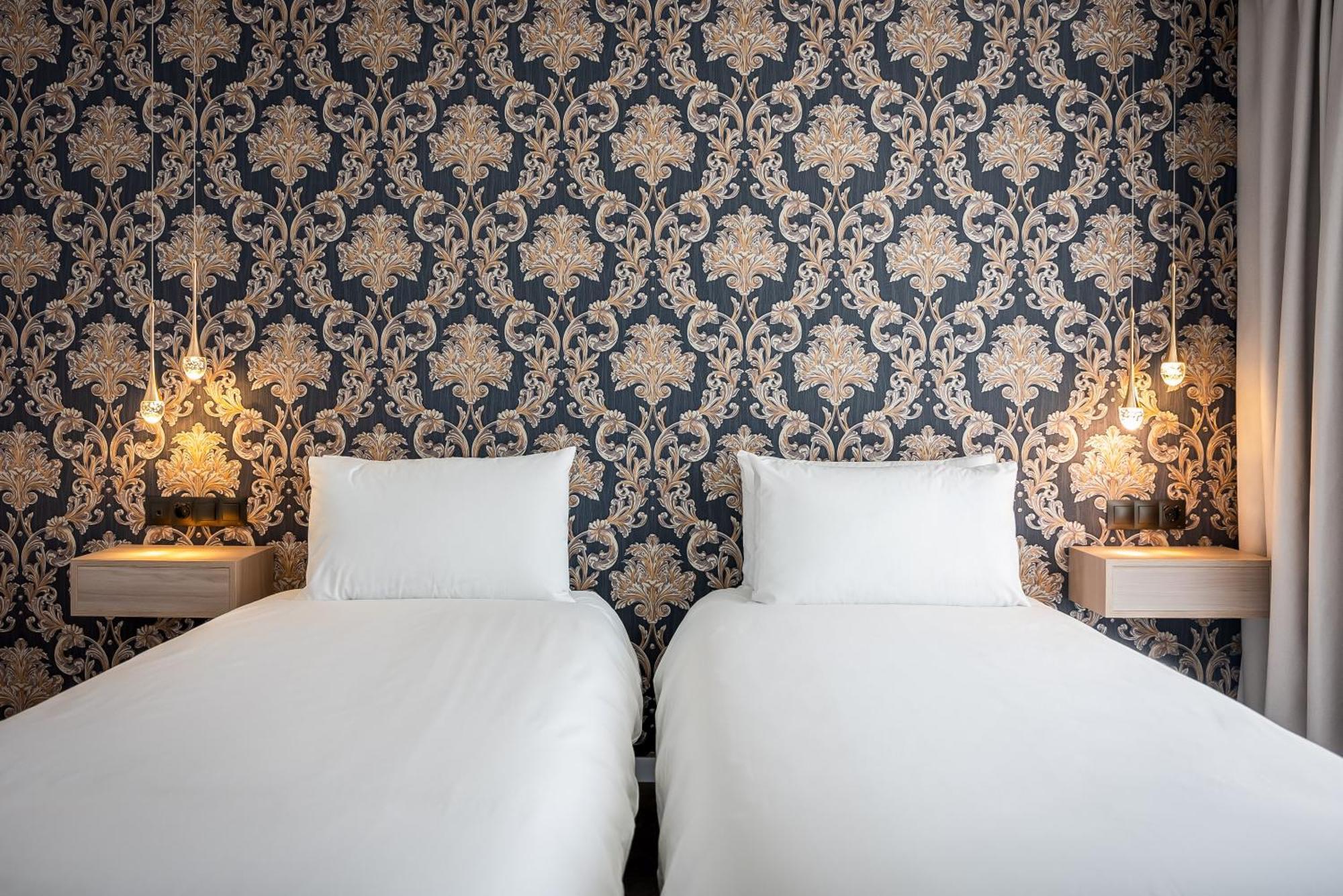 The Orange House Boutique Hotel And Upstairs Rooftop Bar Center Of La Cala De Mijas 100M From The Beach Экстерьер фото