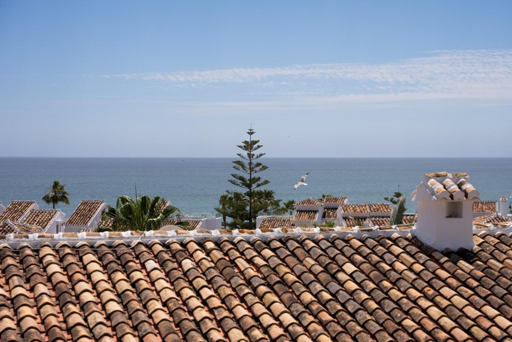 The Orange House Boutique Hotel And Upstairs Rooftop Bar Center Of La Cala De Mijas 100M From The Beach Экстерьер фото
