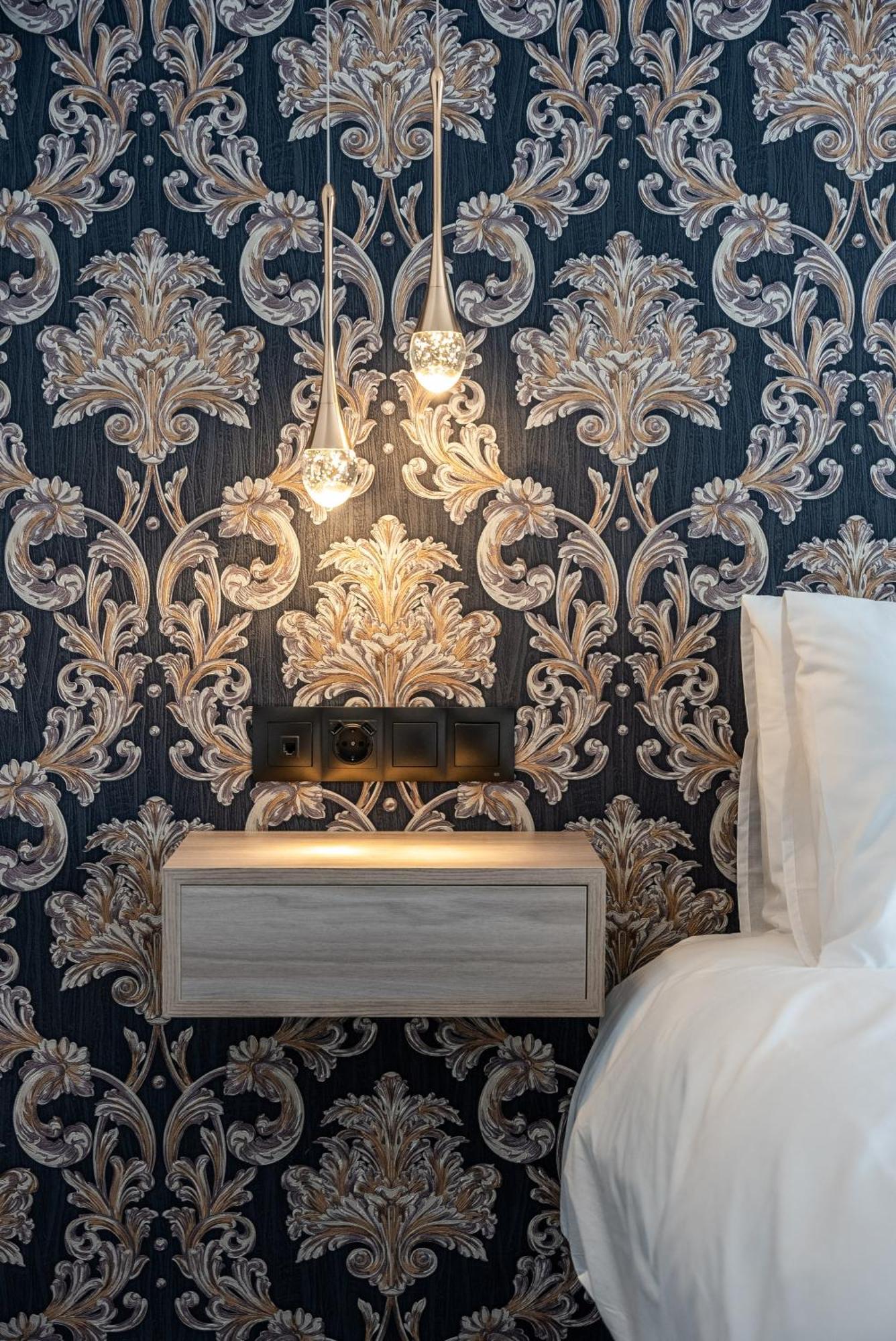 The Orange House Boutique Hotel And Upstairs Rooftop Bar Center Of La Cala De Mijas 100M From The Beach Экстерьер фото
