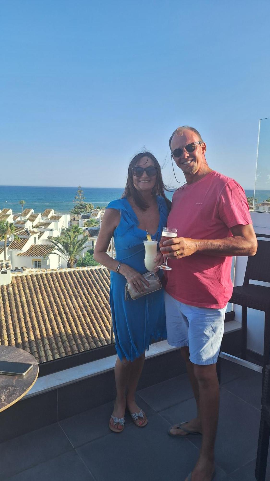 The Orange House Boutique Hotel And Upstairs Rooftop Bar Center Of La Cala De Mijas 100M From The Beach Экстерьер фото